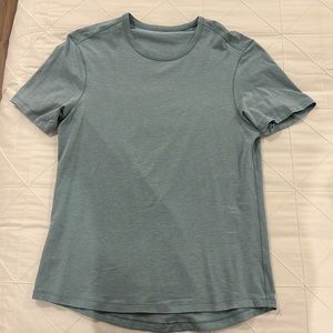 Lululemon Light Blue T-Shirt Size M